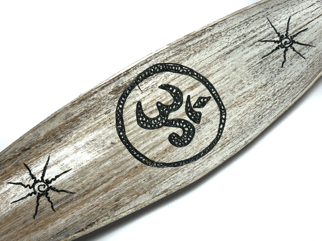 OM- Hoja de coco